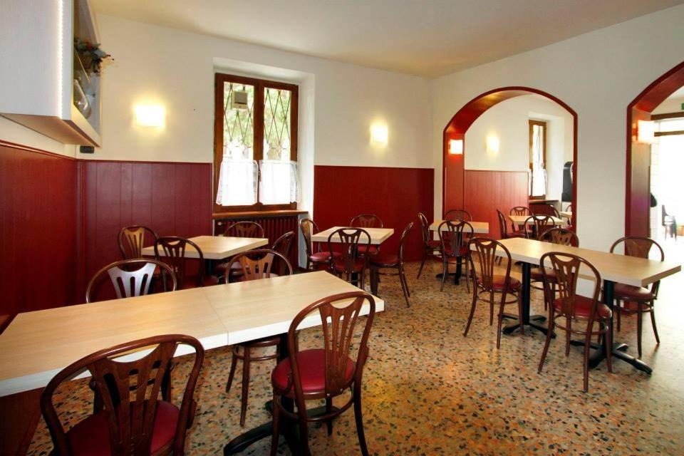 Albergo Maccagno Экстерьер фото